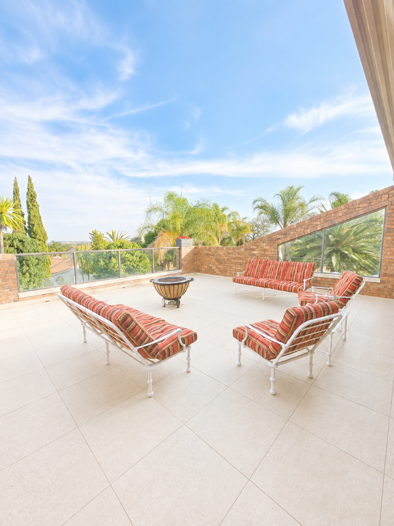 4 Bedroom Property for Sale in Wilkoppies North West